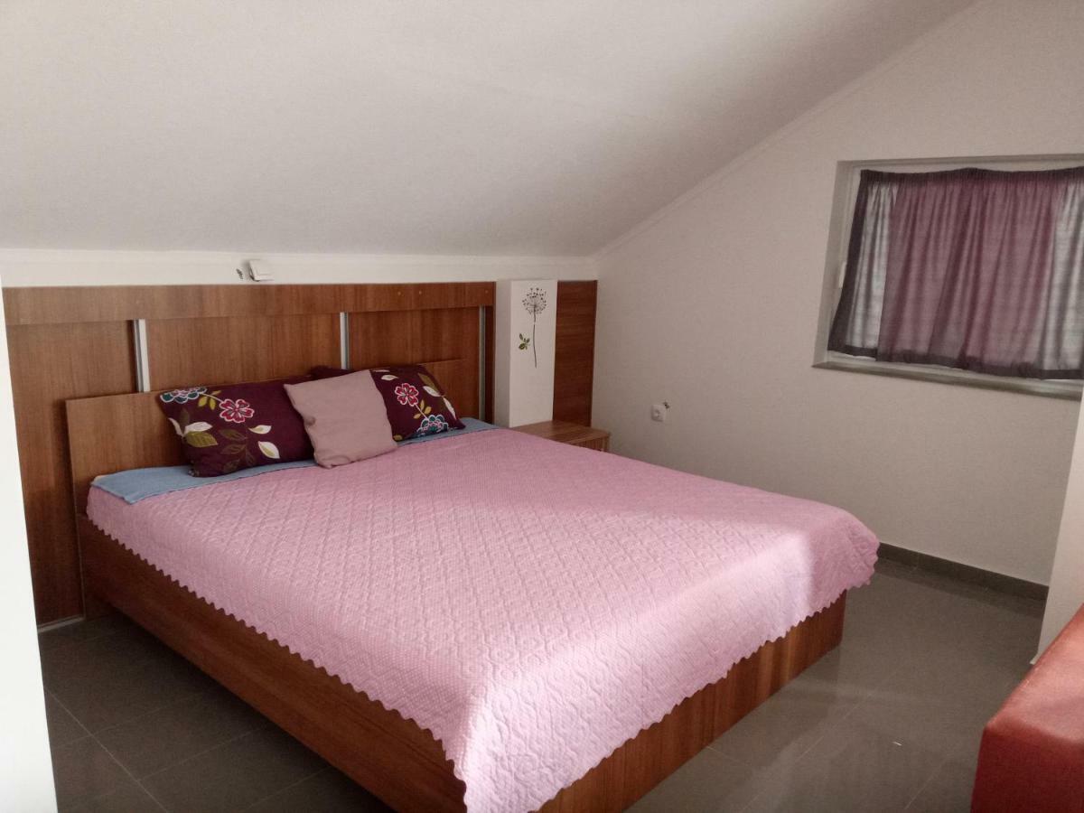 Hotel Yard House Trpejca Ochryda Zewnętrze zdjęcie