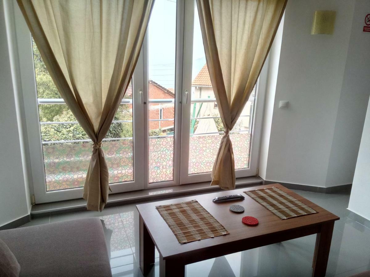 Hotel Yard House Trpejca Ochryda Zewnętrze zdjęcie