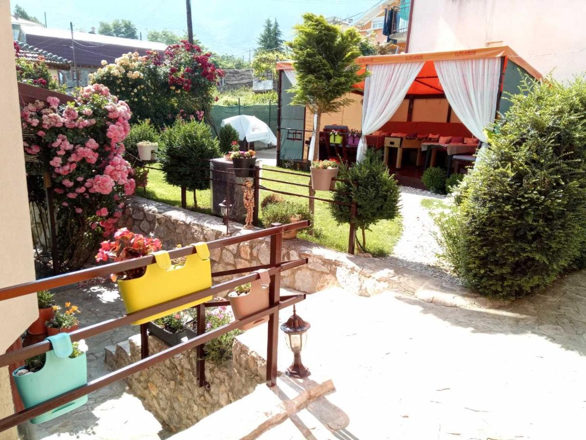 Hotel Yard House Trpejca Ochryda Zewnętrze zdjęcie