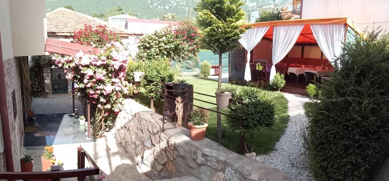 Hotel Yard House Trpejca Ochryda Zewnętrze zdjęcie